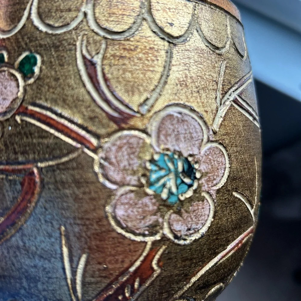 Elegant Gold and Green Decorative Jar